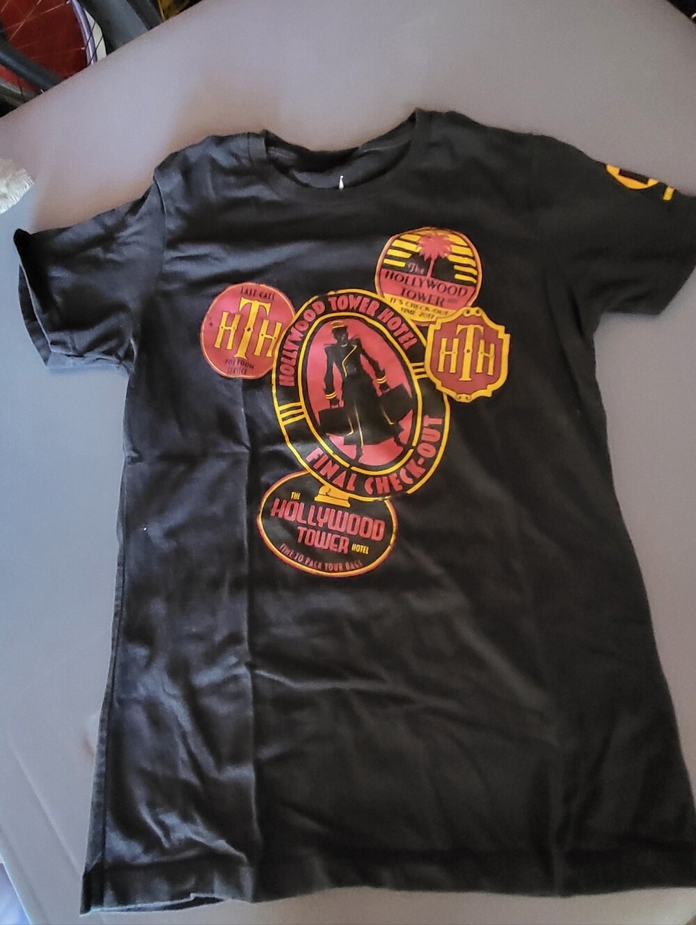 2017 Disneyland Tower Of Terror T-shirt Women M